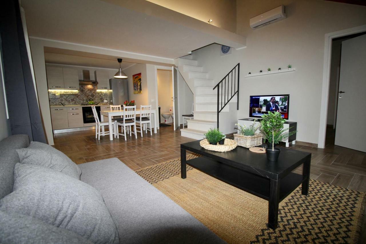 Katana Suites Beach Agnone Bagni Zewnętrze zdjęcie