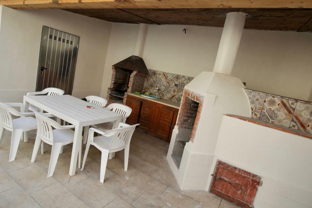 Katana Suites Beach Agnone Bagni Zewnętrze zdjęcie